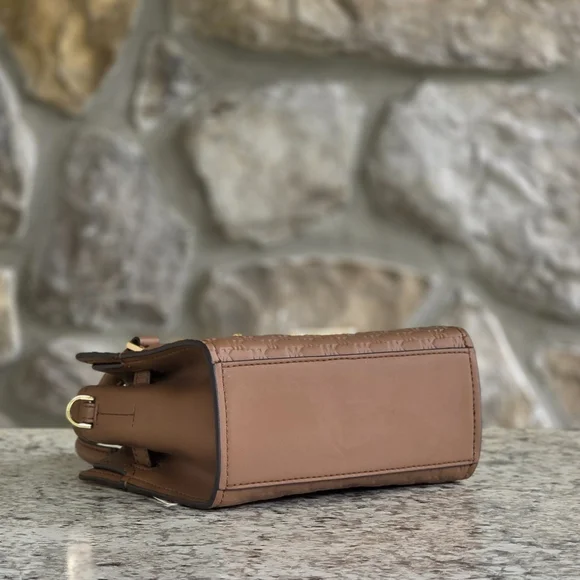 Michael Kors Hamilton Extra Small Brown Crossbody - Picture 4 of 9